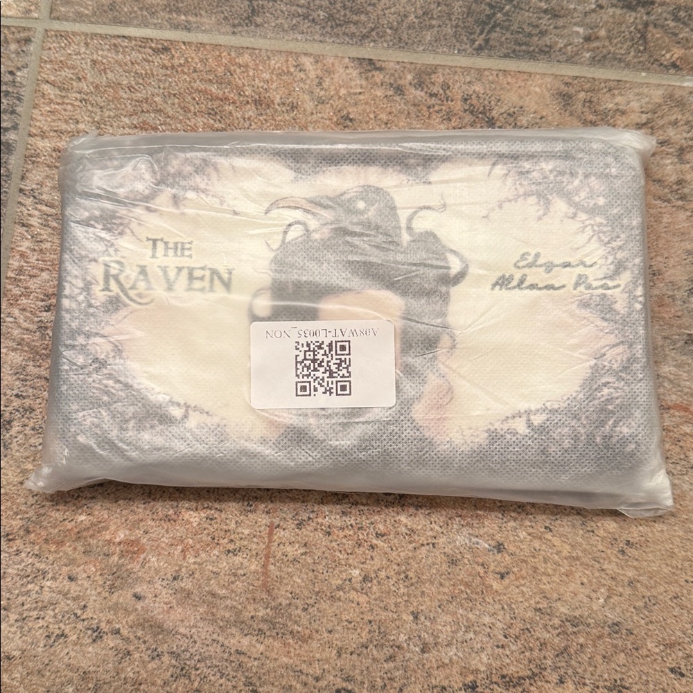 Lettoria Vegan Edgar Allen Poe Wallet - Picture 6 of 8
